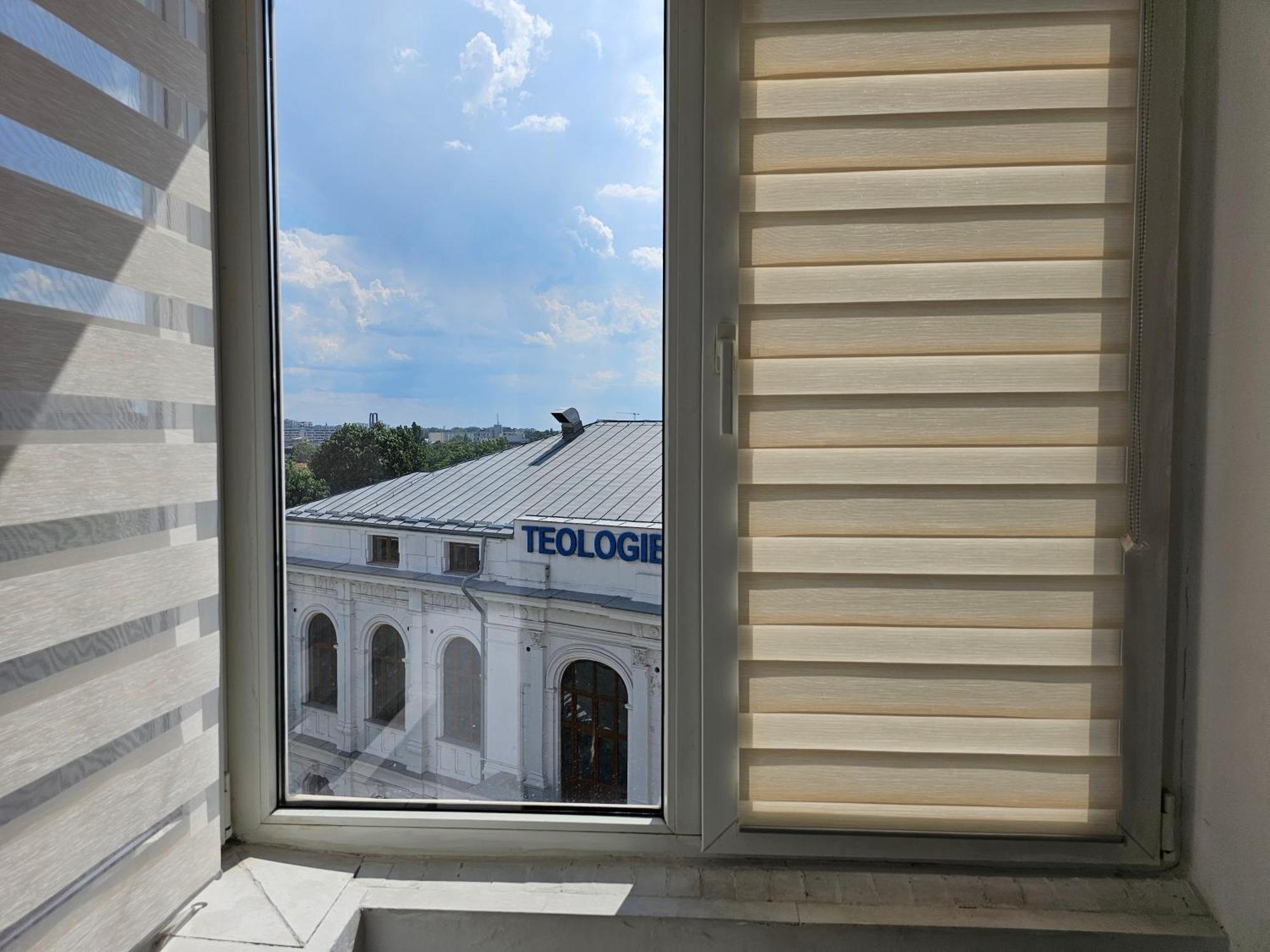 Private Room At Ceausescu'S Place In Old City Unirii Square Bukurešť Exteriér fotografie