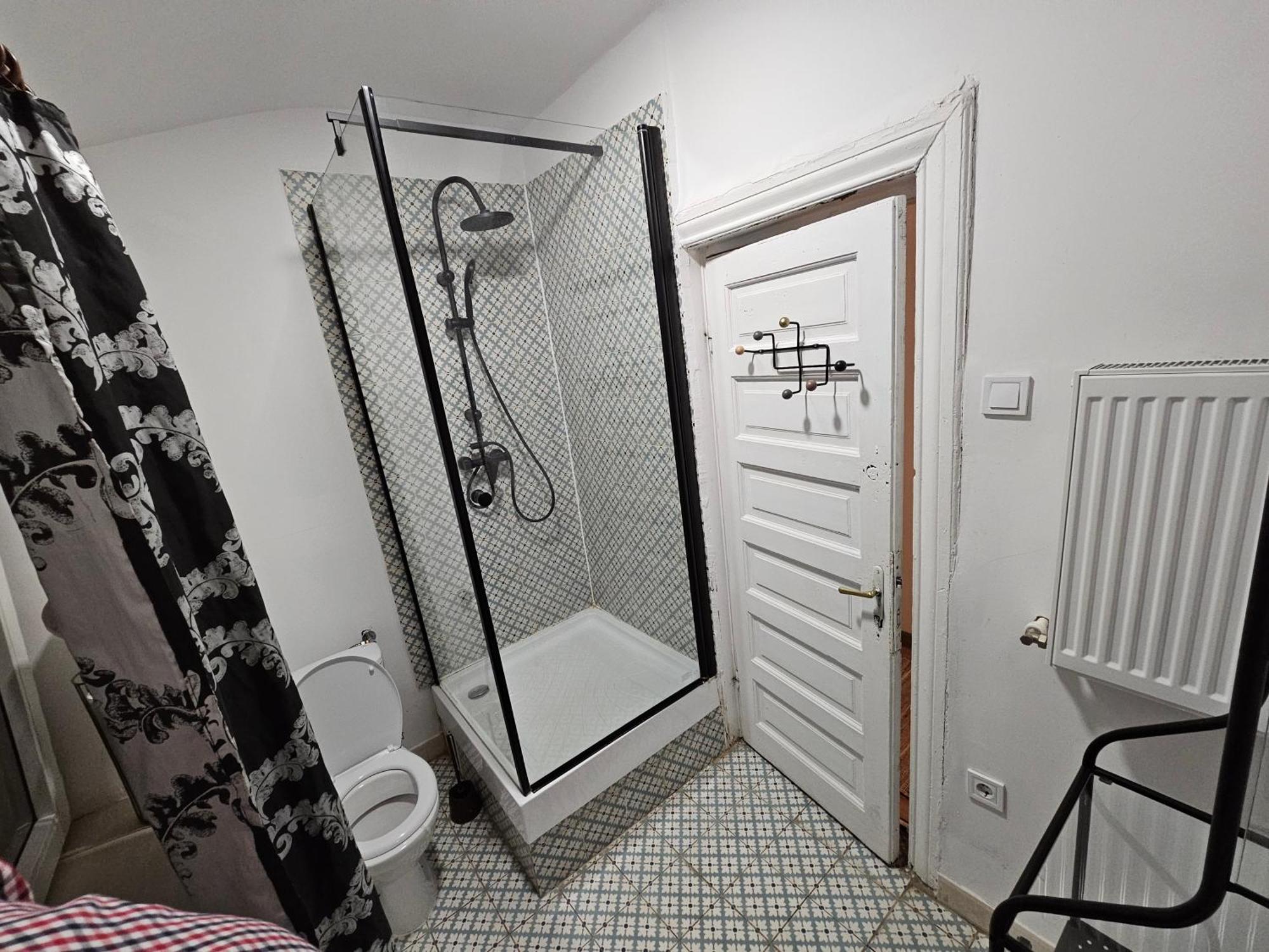 Private Room At Ceausescu'S Place In Old City Unirii Square Bukurešť Pokoj fotografie